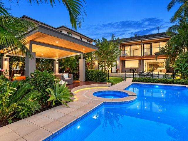 Resort Style Family Living in the Heart of Collaroy