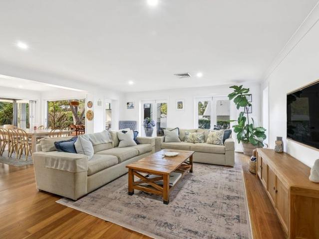 Resort Style Family Living in the Heart of Mona Vale Basin | Fully Furnished