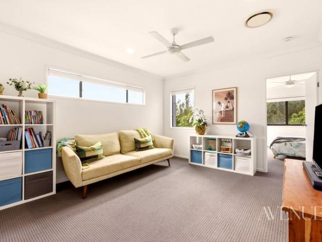 Resort Style Family Living in Gainsborough Greens