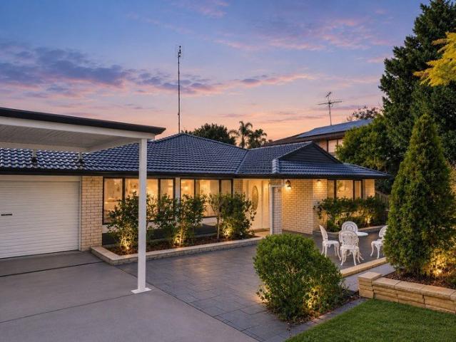 Resort Style Family Living on a Spacious 922sqm Block
