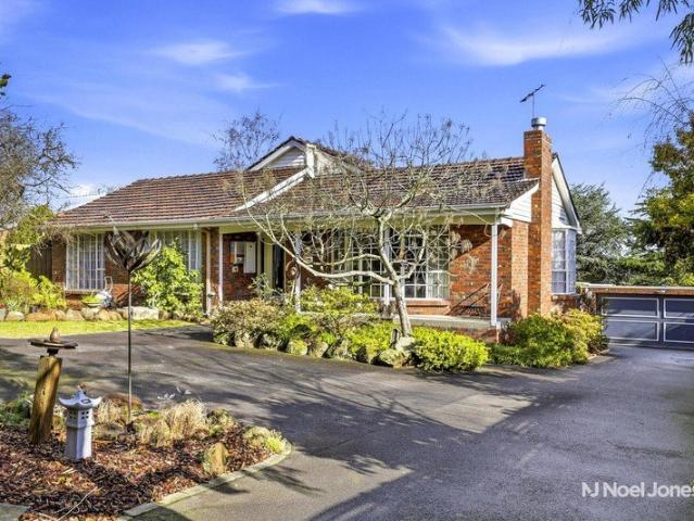 Resort Style Family Living on a 1,601sqm Approx. in One of Mount Evelyn's Most Desirable Locations
