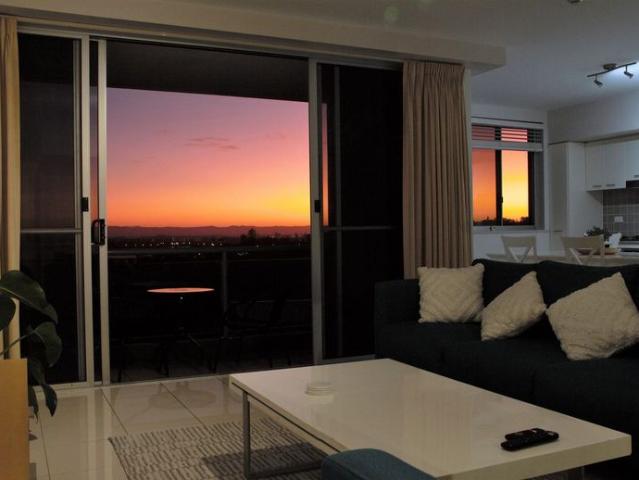Resort Style Furnished 2 Bed Apartment, Grandview Building, East Ballina. Currently available 19/10/26 negotiable weekly/monthly stays