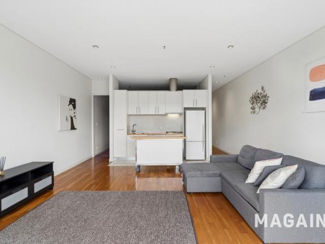 Resort Style Living on the City Fringe