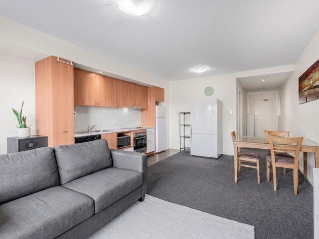 Resort Style Living Every Day Fully Furnished 1 Bedroom Apartment