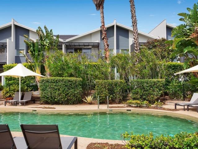 Resort style living in exclusive Magenta Shores