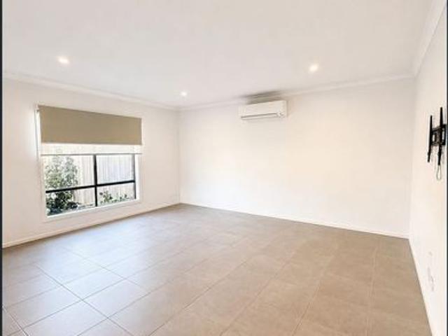 Resort Style Living in Elloura Estate!