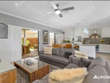 RESORT STYLE LIVING IN FRESHWATER PAVILIONS
