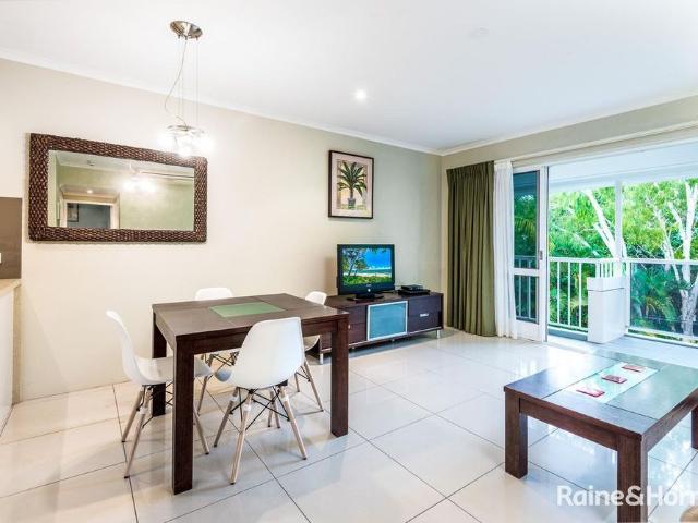 RESORT STYLE LIVING IN PALM COVE