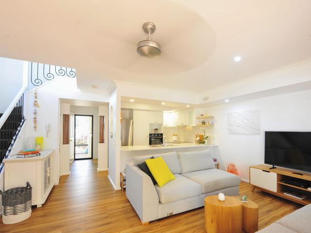 RESORT STYLE LIVING IN ROBINA