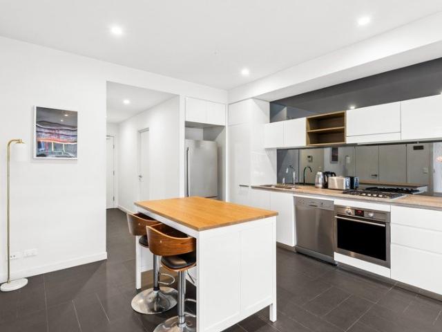 Resort Style Living in the Heart of Waterloo