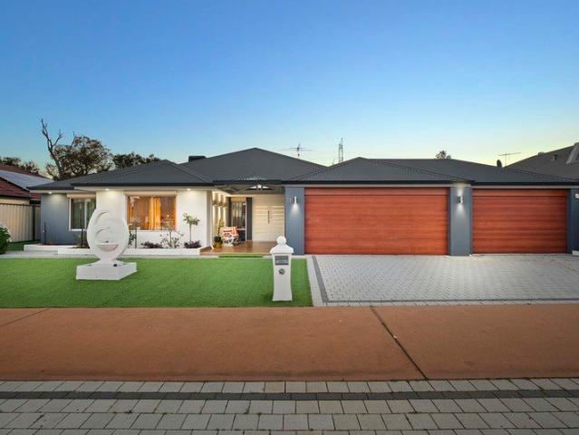 RESORT STYLE LIVING IN THE HEART OF AUBIN GROVE