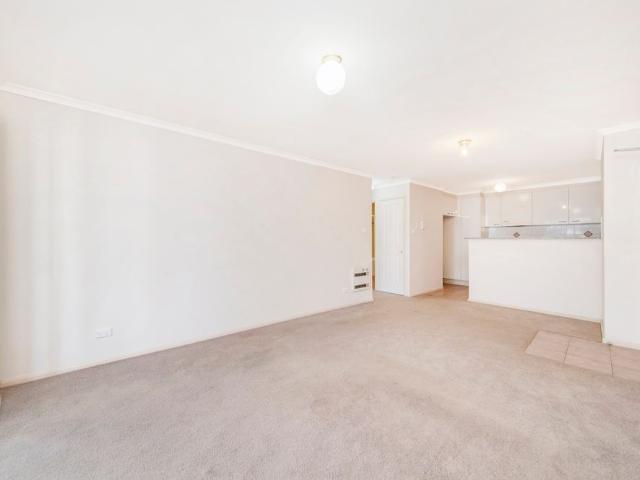 RESORT STYLE LIVING IN THE HEART OF BELCONNEN!