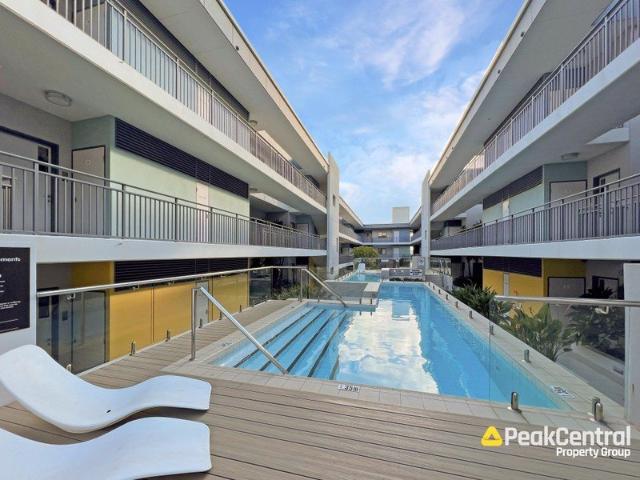 Resort Style Living in the Heart of Cockburn Central!