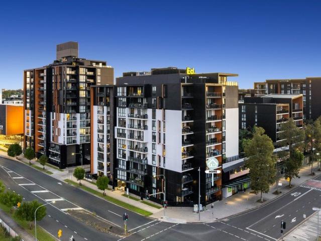 Resort Style Living in the Heart of Ed Square