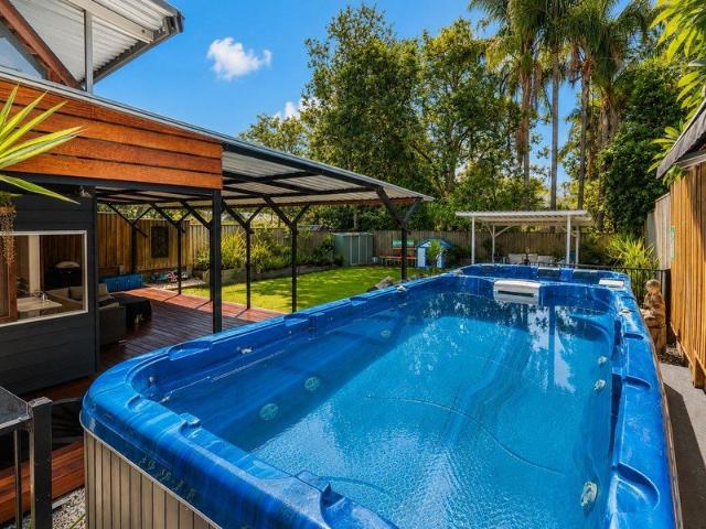 Resort Style Living Spacious 3 Bedroom Executive Residence