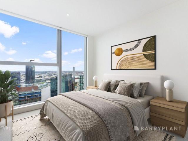 Resort Style Living with Impressive Elevated Views Inc 7.5% return!