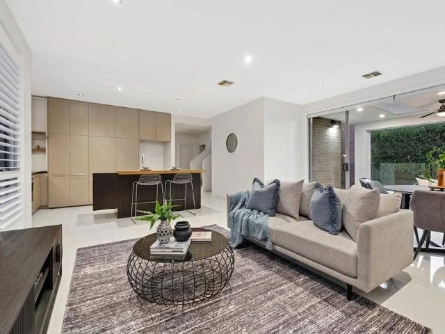 Resort Style Luxury & Effortless Entertaining