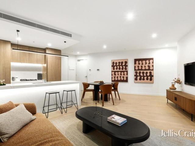 Resort style luxury in the heart of Hawthorn