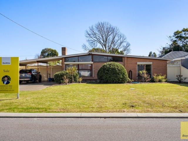 Retain and Subdivide Opportunity | R30 Zoned 809m2 Block