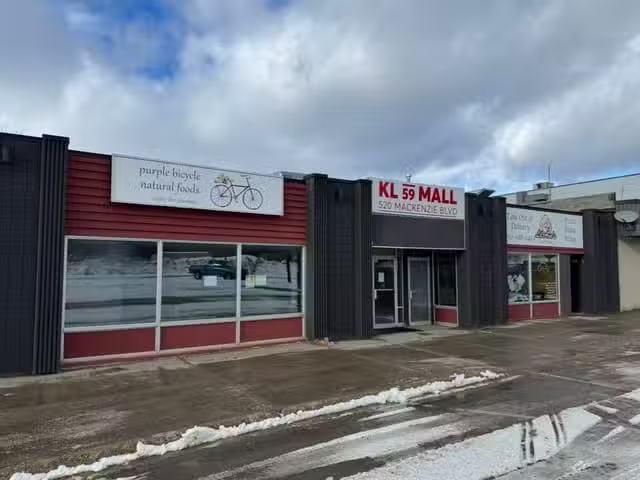 Retail for sale in Mackenzie, Mackenzie, 520 Mackenzie Bouleva.
