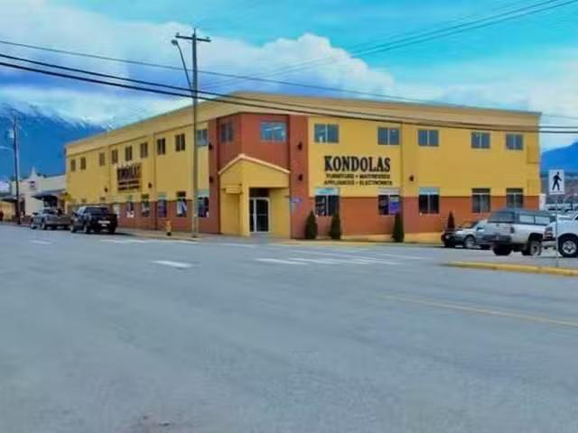 Retail for sale in Terrace, Terrace, 4525 Lakelse Avenue, 2249.