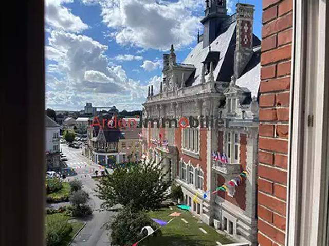 Rethel 08300 Achat / Vente appartement 5 pièces t5 au dernier étage cave