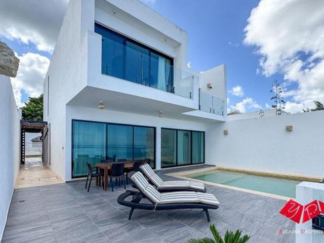 RETIRO CONTEMPORÁNEO FRENTE AL MAR CON VISTAS PANORÁMICAS AL GOLFO EN CHABIHAU