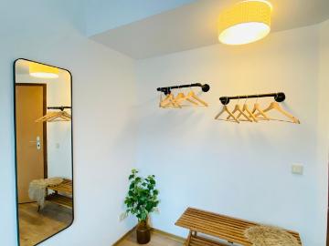 RETREAT APARTMENT: FREE PARKING + NETFLIX + MAISONETTE