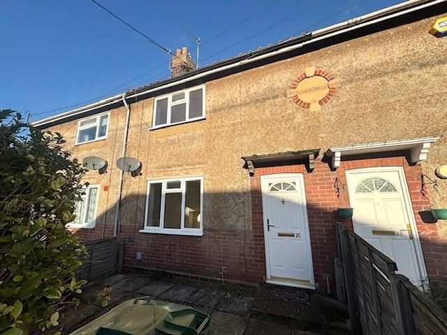 Retreat Estate, DOWNHAM MARKET 3 bed terraced house to rent £950 pcm £219 pw