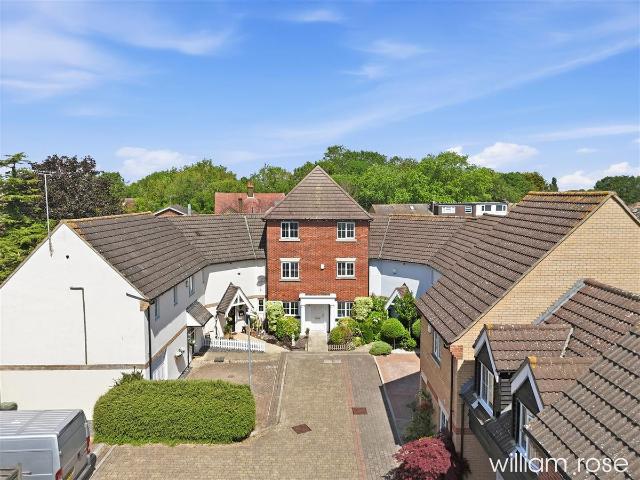Retreat Way, Chigwell IG7, 4 bed terraced house to rent, £2,650 pcm | PrimeLocation