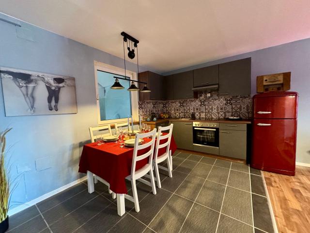 Retro Vintage, Vienna Amsterdam Apartments for Rent