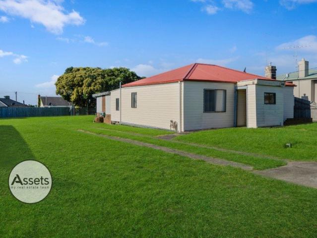 Retro Charm with Renovation & Development Potential