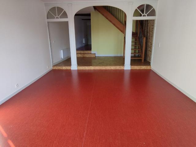 REVEL Appartement T3 Duplex Centre ville