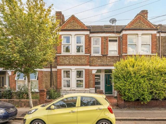 Revelon Road, London SE4 5 bed terraced house to rent £4,700 pcm £1,085 pw