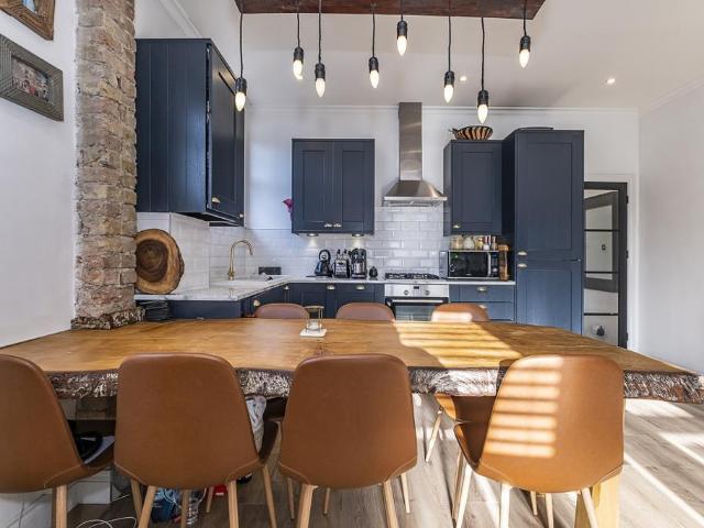 Revelstoke Road London SW18 2 bed flat to rent £9,750 pcm £2,250 pw