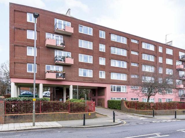 Revelstoke Road, London, SW18 5NW, United Kingdom | 2 bed apartment for rent #136866707 | Rentberry