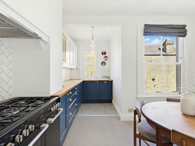 Revelstoke Road, London, Southfields SW18, 3 bed flat to rent, £2,750 pcm | PrimeLocation