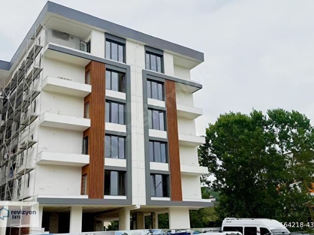 REVİZYON'DAN AYRI MUTFAKLI*OKULLAR BÖLGESİNDE*LÜX DAİRE FIRSAT