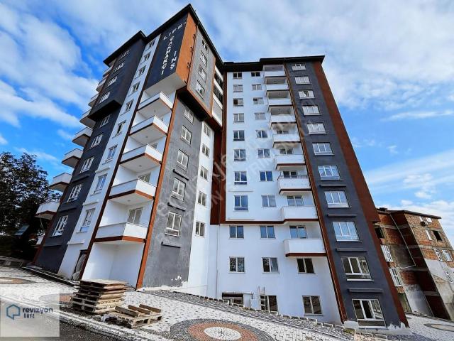 Revizyon'dan Zirve'de Tepe Life Sitesinde ^geniş Ve Kullanışlı