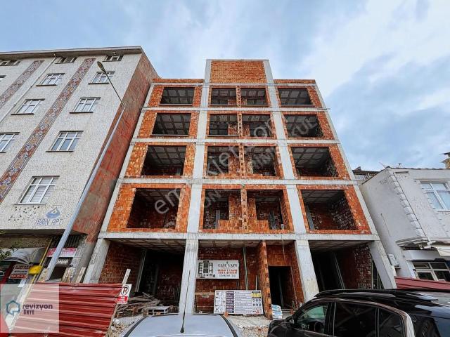 Revizyon'dan Adliye Karşısında Modern Daire Fırsatı !