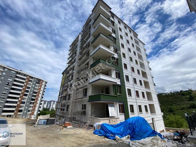 Revizyondan Atatürk Mahallesinin Gözdesinde Daire Fırsatları!