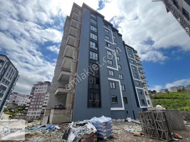 Revizyon'dan Deniz Manzaralı Merkezi Konumda Fırsat Daire