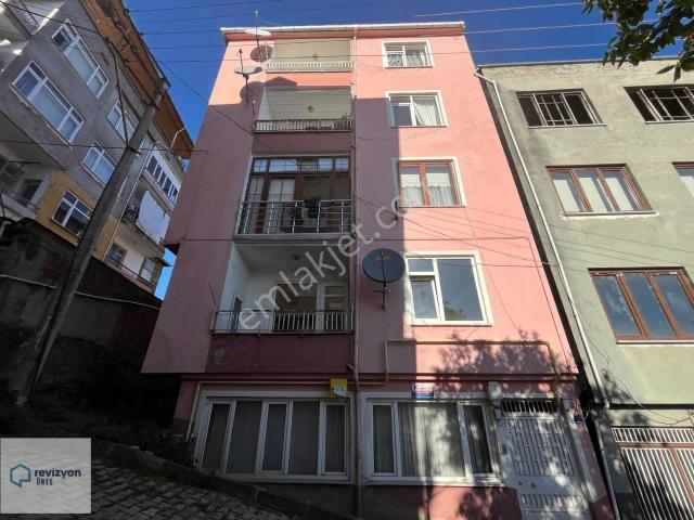 Revizyon'dan Meydana 1 Adım 3+1 Kiralık Doğalgazlı