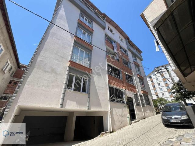 Revizyon'dan Çınarlık Mahallesinde Kiralık Daire Fırsatı!