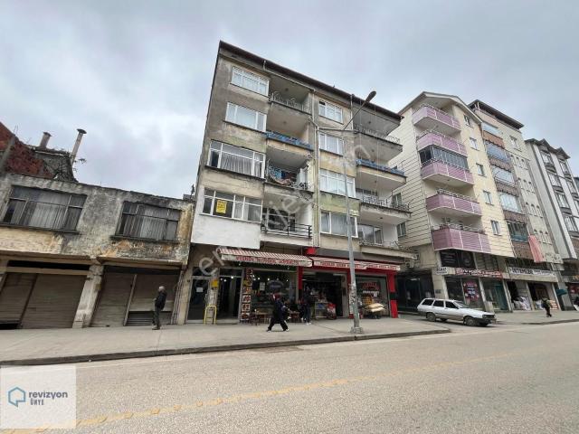 Revizyon'dan Niksar Caddesi Üzerinde Uygun Fiyatlı Fırsat Daire!