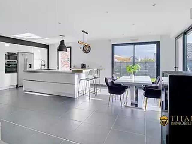 Rexpoëde 59122 Achat / Vente maison 6 pièces t6 parking