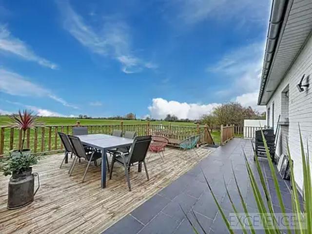 Rexpoëde 59122 Achat / Vente maison 6 pièces t6 terrasse parking