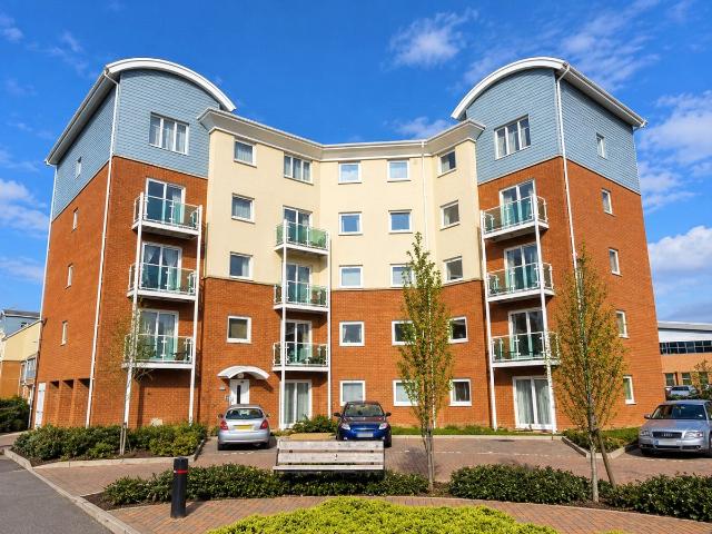 Reynolds Avenue, Redhill