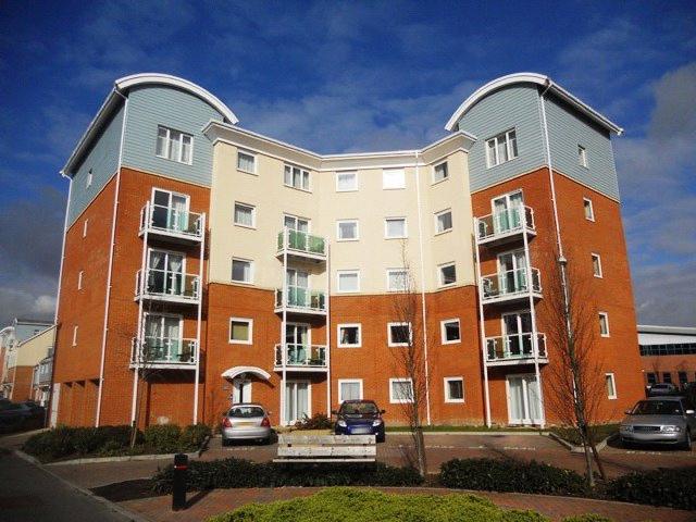 Reynolds Avenue, Redhill