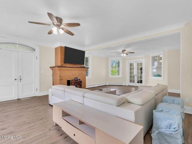 Reynolds Dr, Eatontown, Home For Sale